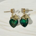Hearts Crystals Green Necklace & Earring Set - Image 3