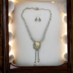 Vintage Signed Leo Glass Silver Tone White Rhinestone Choker Necklace