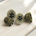 Enhchanted Black Flower Drop Earrings - Image 2