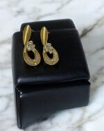 Gold western style earrings - Image 2