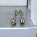 Cute Snowflake Pearl Drop Tops