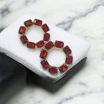 Juillet Red Stons Hoops