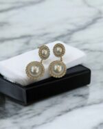 Vissen Pearl Dangle Earrings